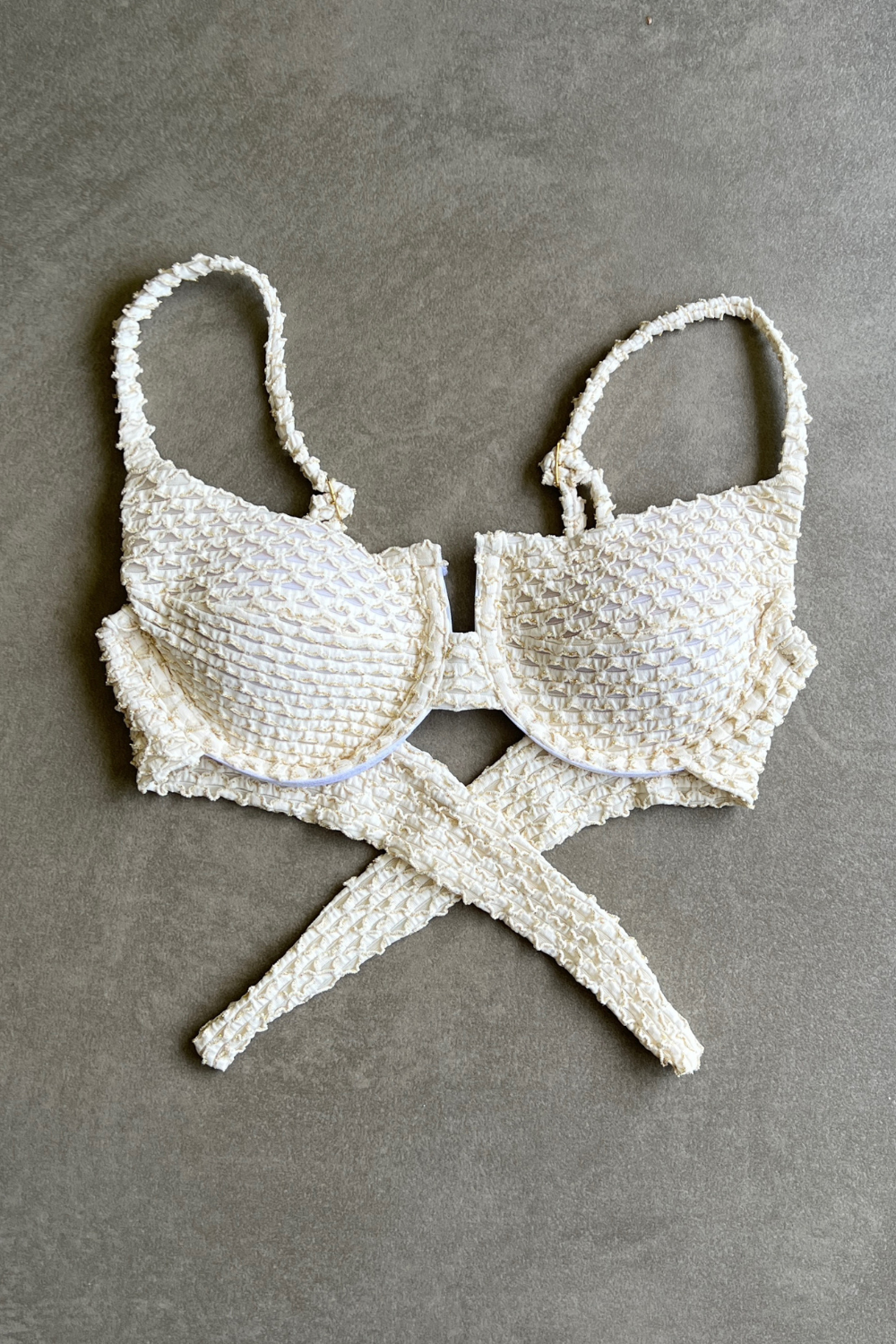Sparkling Snow Mermaid Weave Textured Panneled Bikini Top