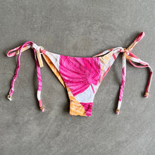 Load image into Gallery viewer, Summer in Buzios Katie Side Tie Bottom