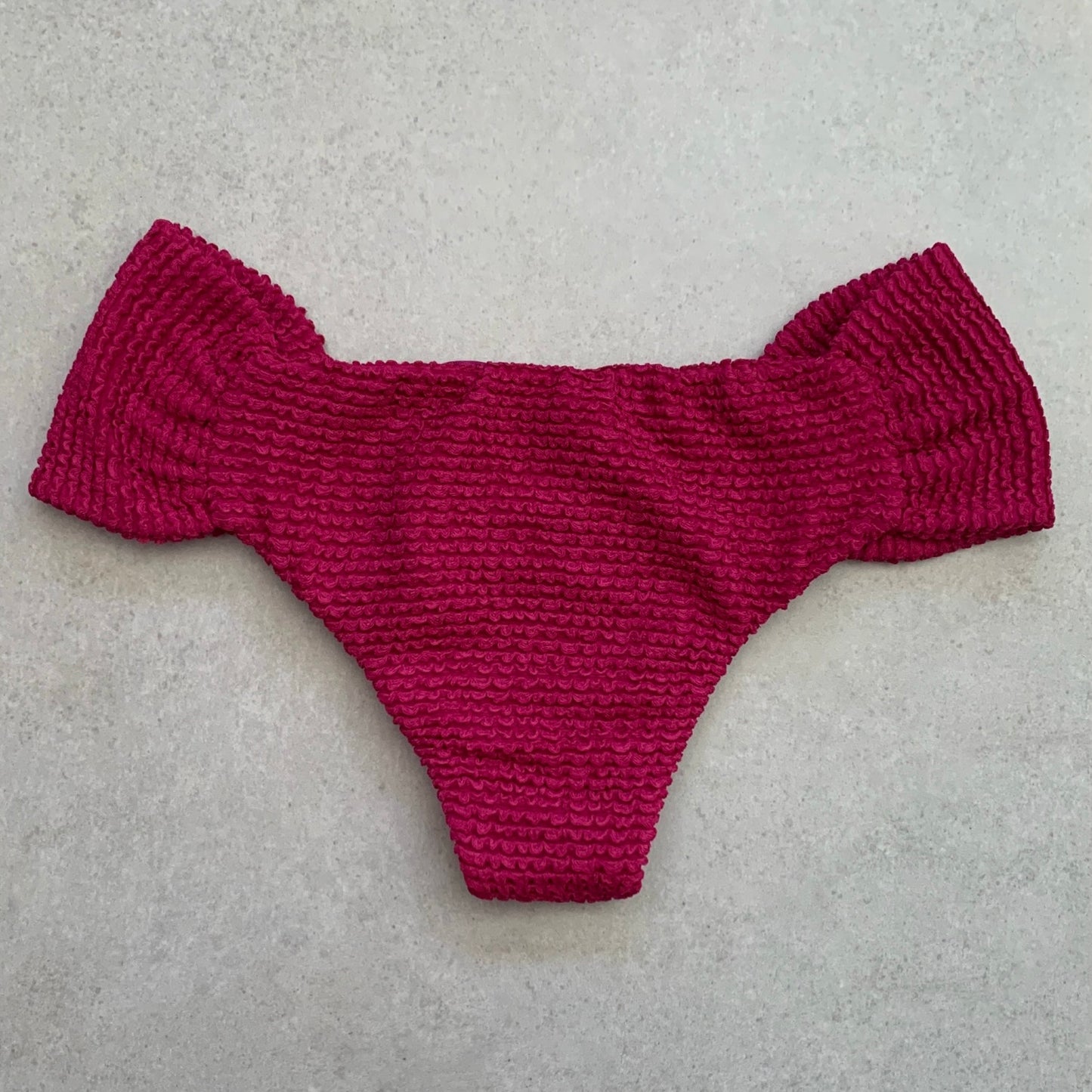 WineBerry Textured Classy Cheeky Bikini Bottom