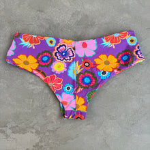 Load image into Gallery viewer, Floral Carnival Shortie Bottom