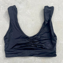 Load image into Gallery viewer, Light Black Crop Top