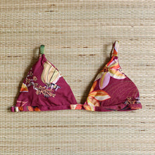Load image into Gallery viewer, Caraiva Neo Triangle Bikini Top
