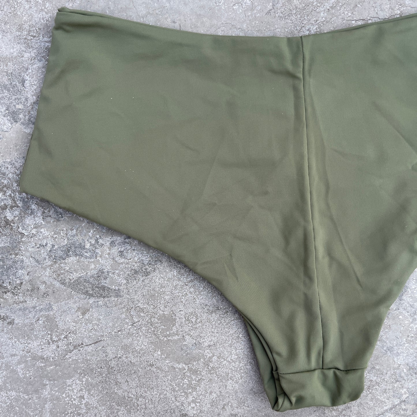 Caper Green Shortie Bottom