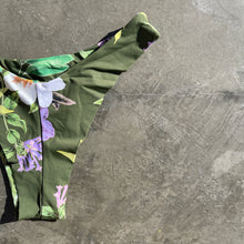 Load image into Gallery viewer, Thai Bia Bikini Bottom