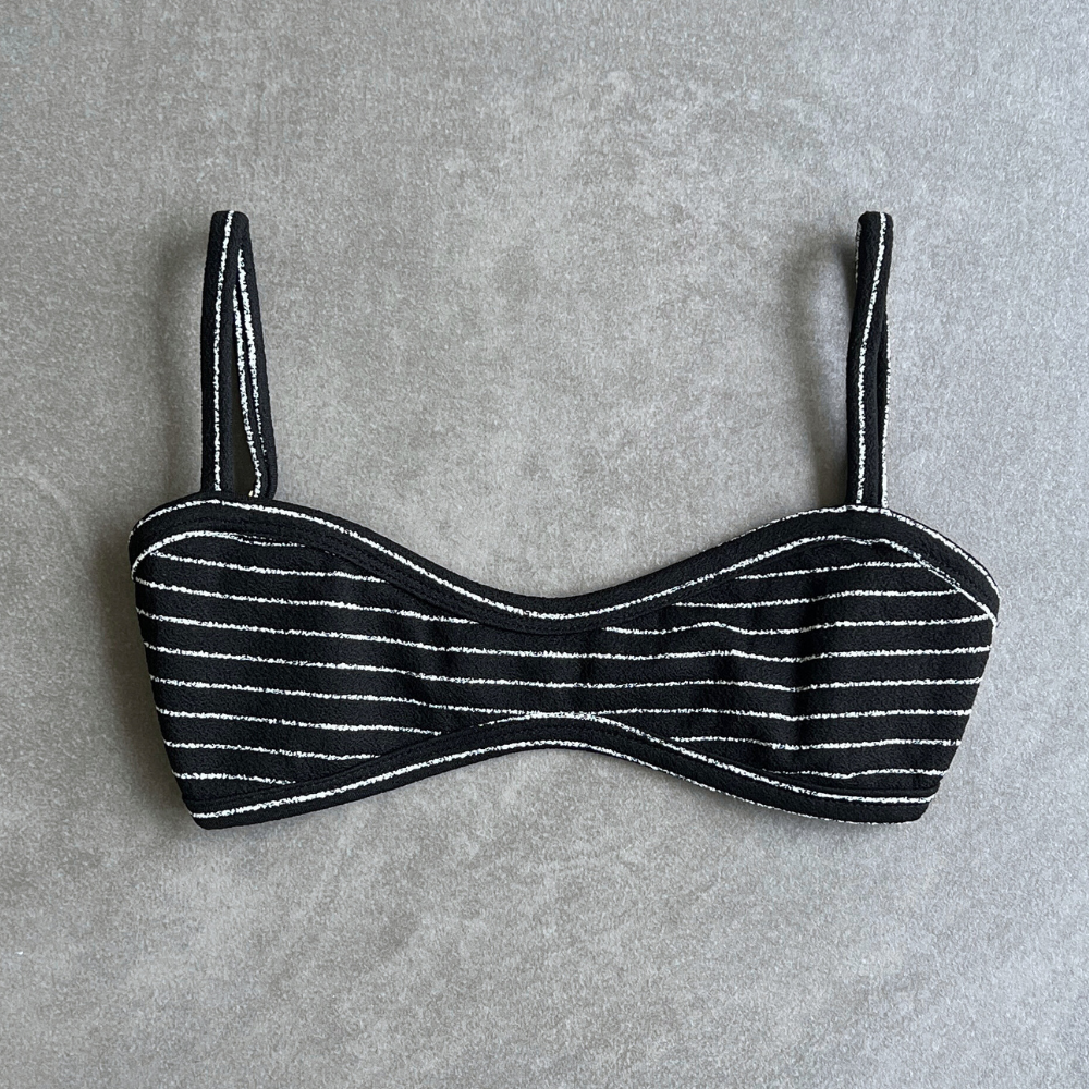 Black & White Seashore Striped Textured Tati Bikini Top