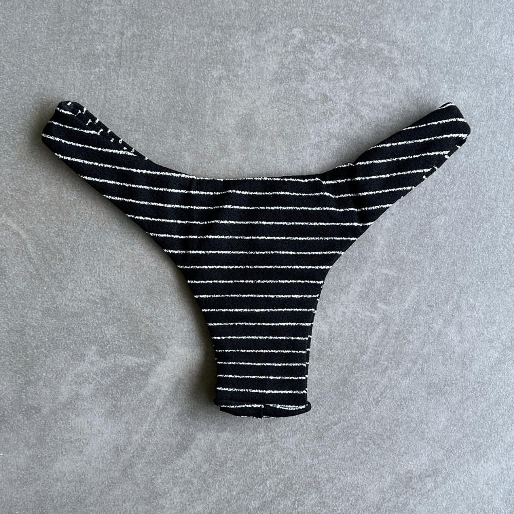 Black & White Seashore Striped Textured Bia Bikini Bottom