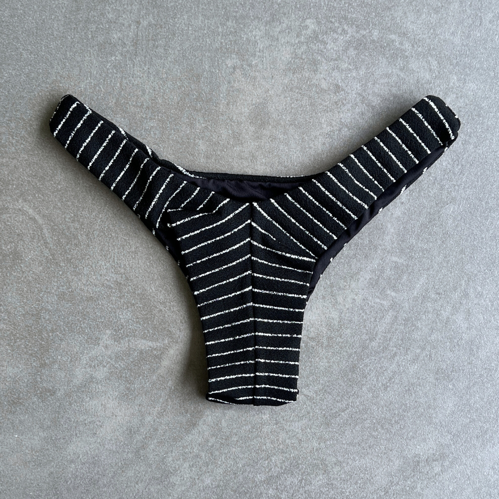 Black & White Seashore Striped Textured Bia Bikini Bottom