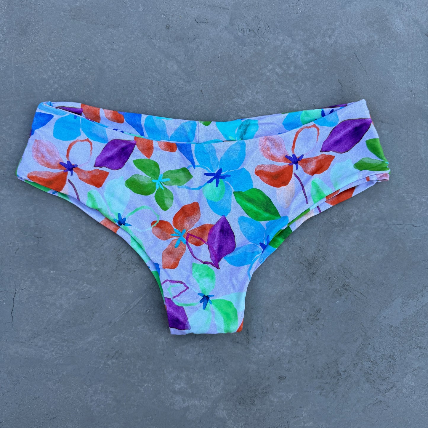 Spring Garden Shortie Bottom