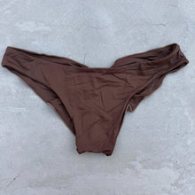 Load image into Gallery viewer, Cocoa Brown Lili Ripple Bikini Bottom
