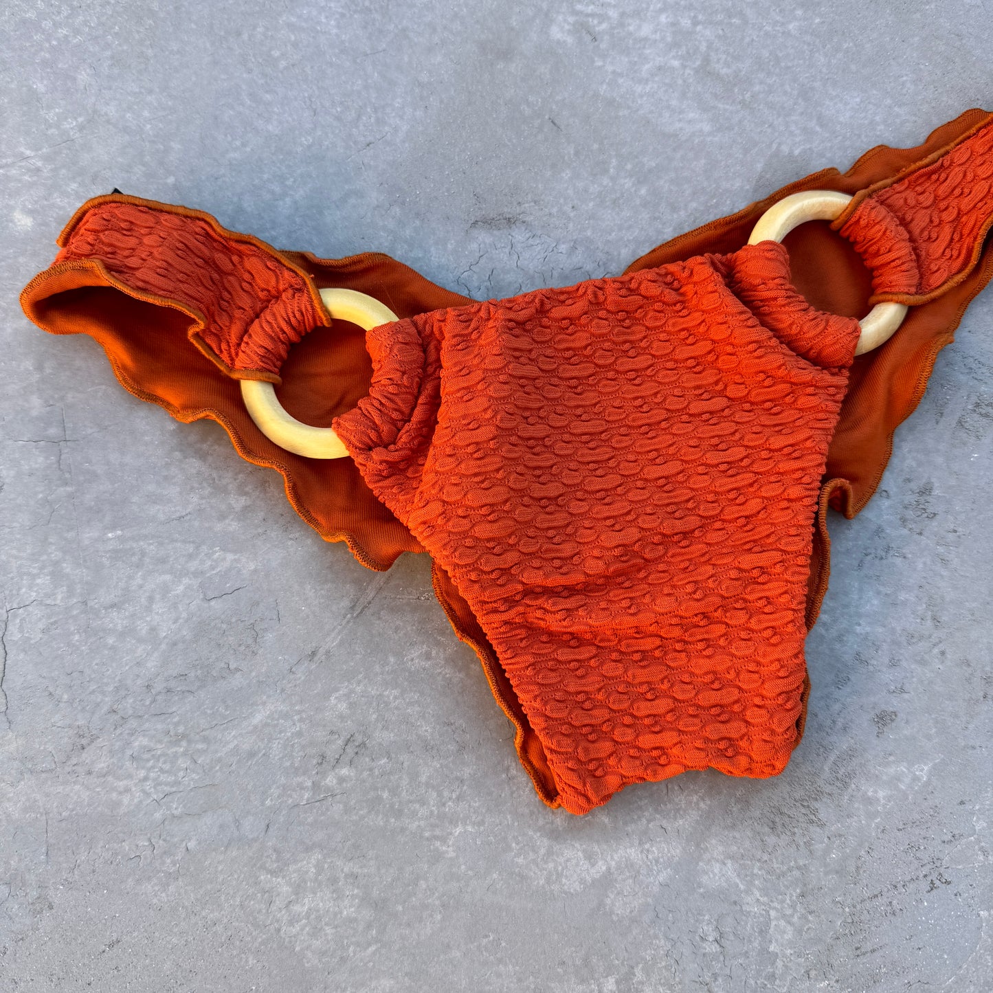 Sunkissed Amber Lili Ripple with 2 Rings Bikini Bottom