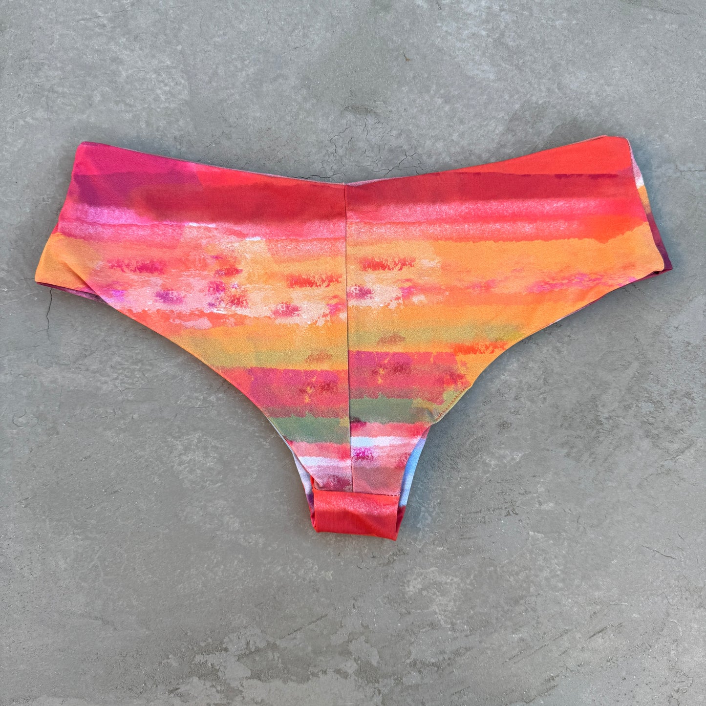 Aperol Sunsets Shortie Bottom