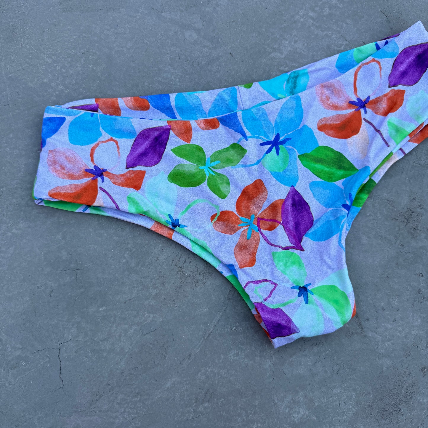 Spring Garden Shortie Bottom