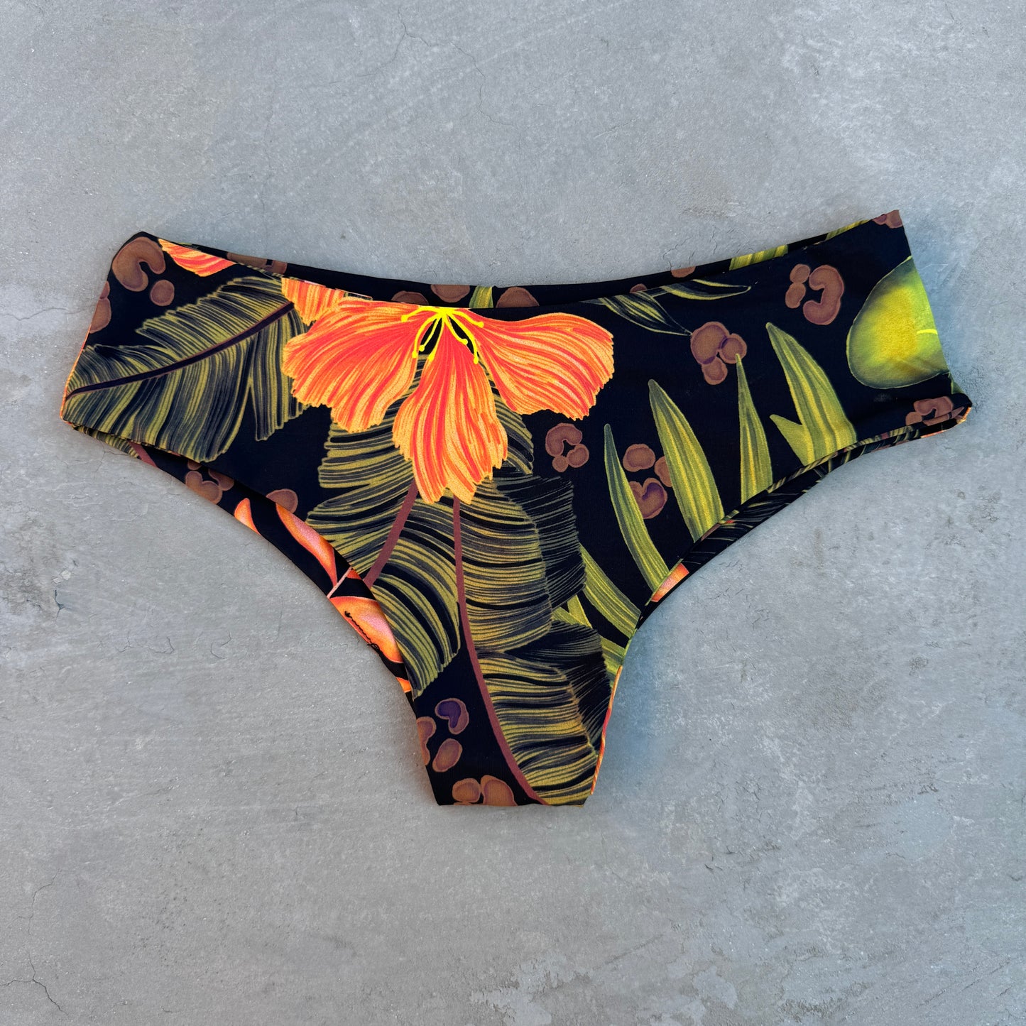 Hawaiian Flame Shortie Bottom
