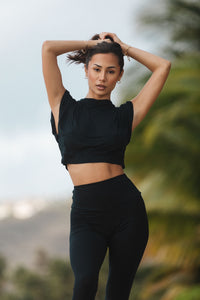 Extremely Lightweight Black Crop Top Loungewear Eco-Friendly