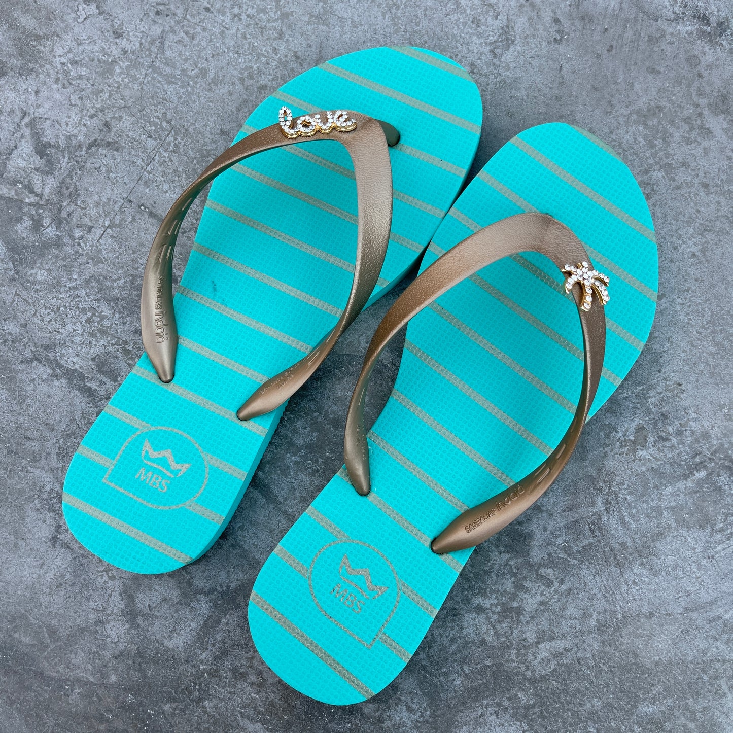 Natural Rubber Flip Flops Acqua Green Love Crystal Accessory